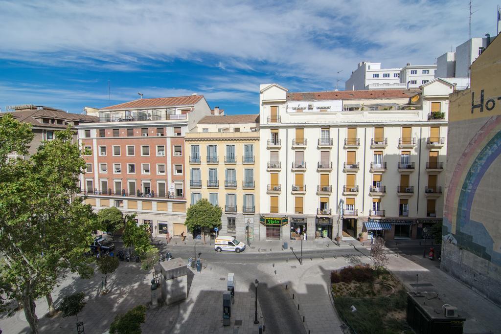 Petit Palace Plaza del Carmen Madrid Esterno foto